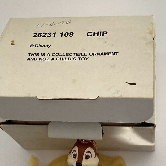 Disney Christmas Magic CHIP With Acorn Christmas Ornament By Grolier Vintage - Picture 2 of 6